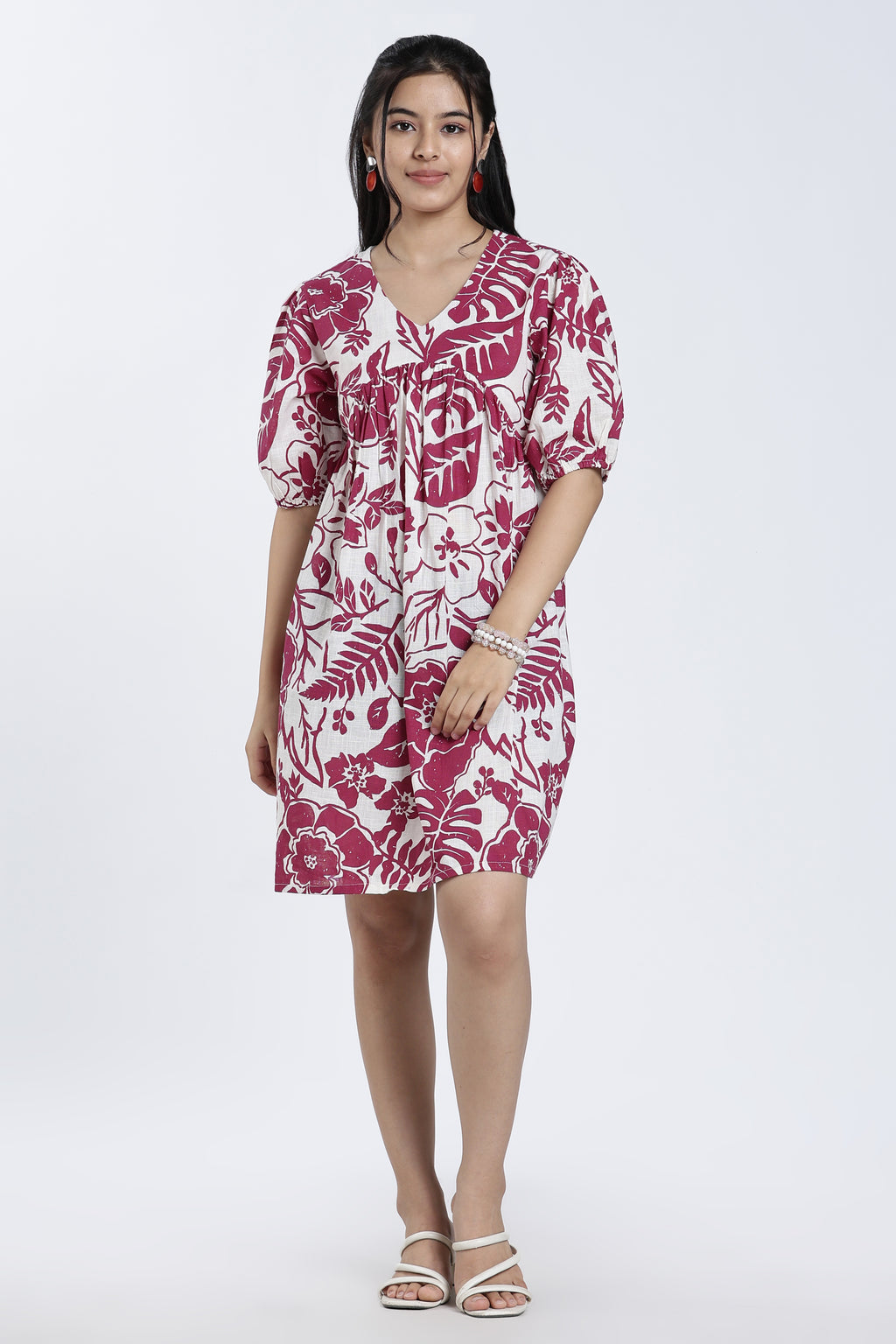 Magenta Gathered Regular Fit Dress for Women - Image 6