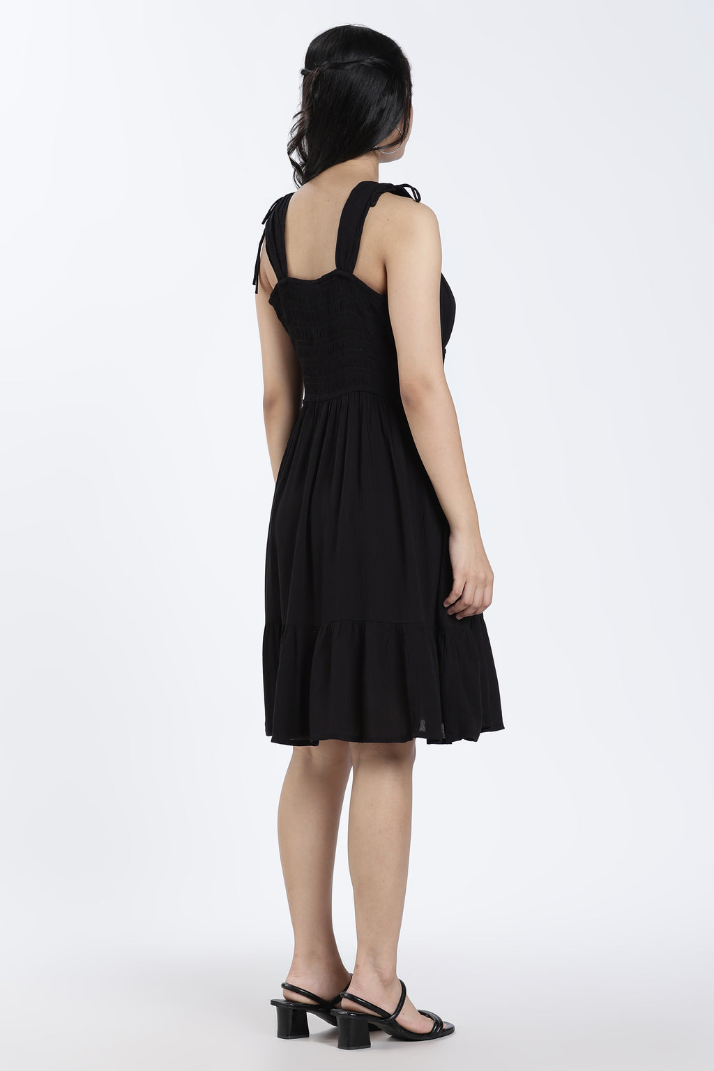 Black Tied Up Regular Fit Dress for Women - Image 4