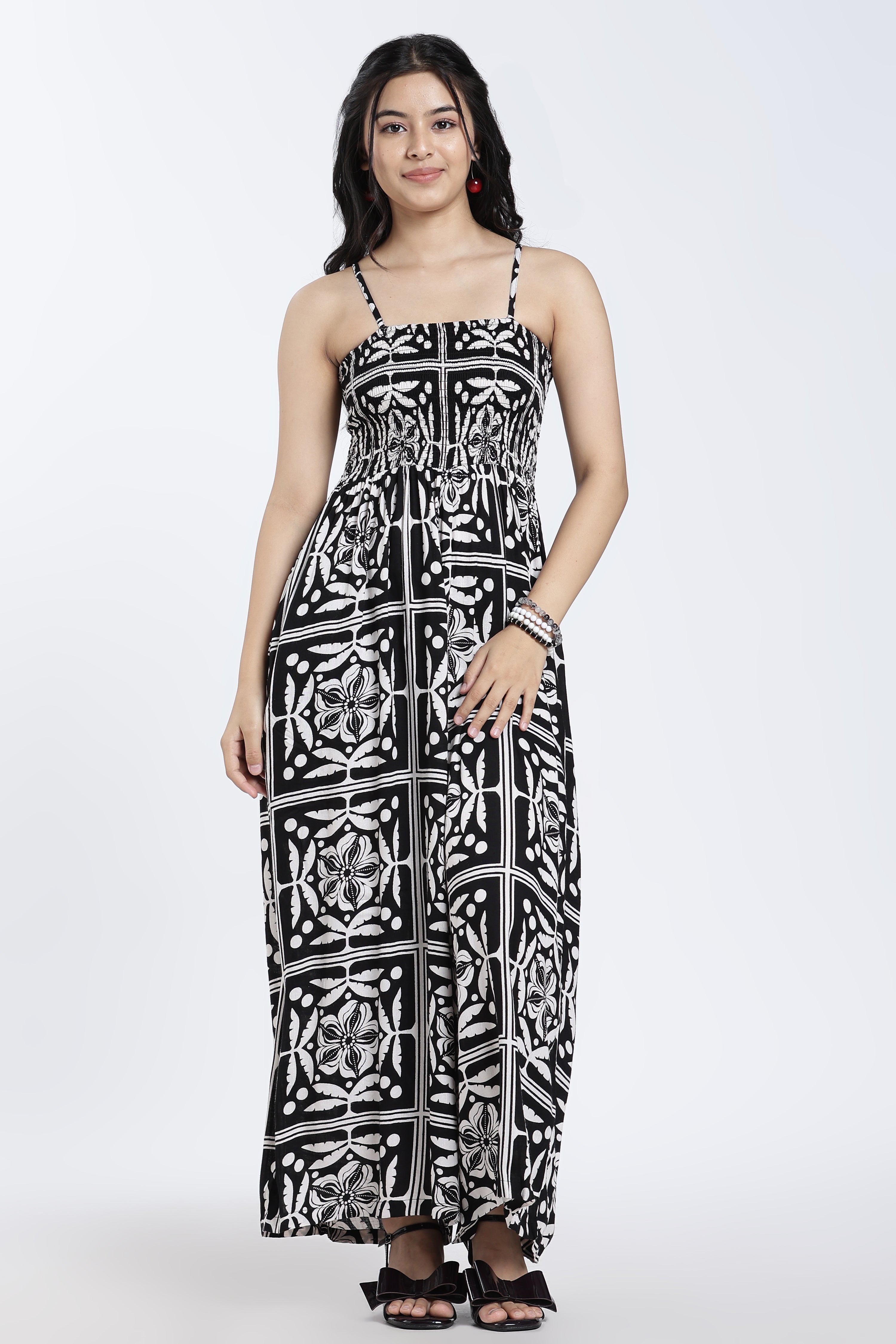 Black Shirred Regular Fit Jumpsuit for Women - Image 2