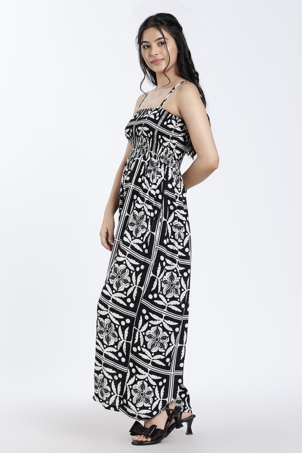 Black Shirred Regular Fit Jumpsuit for Women - Image 4