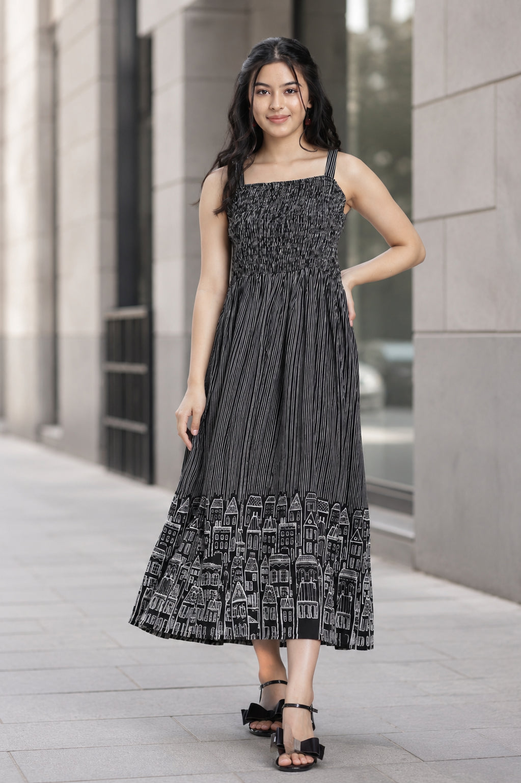 Black Abstract Regular Fit Dress for Women - Image 1
