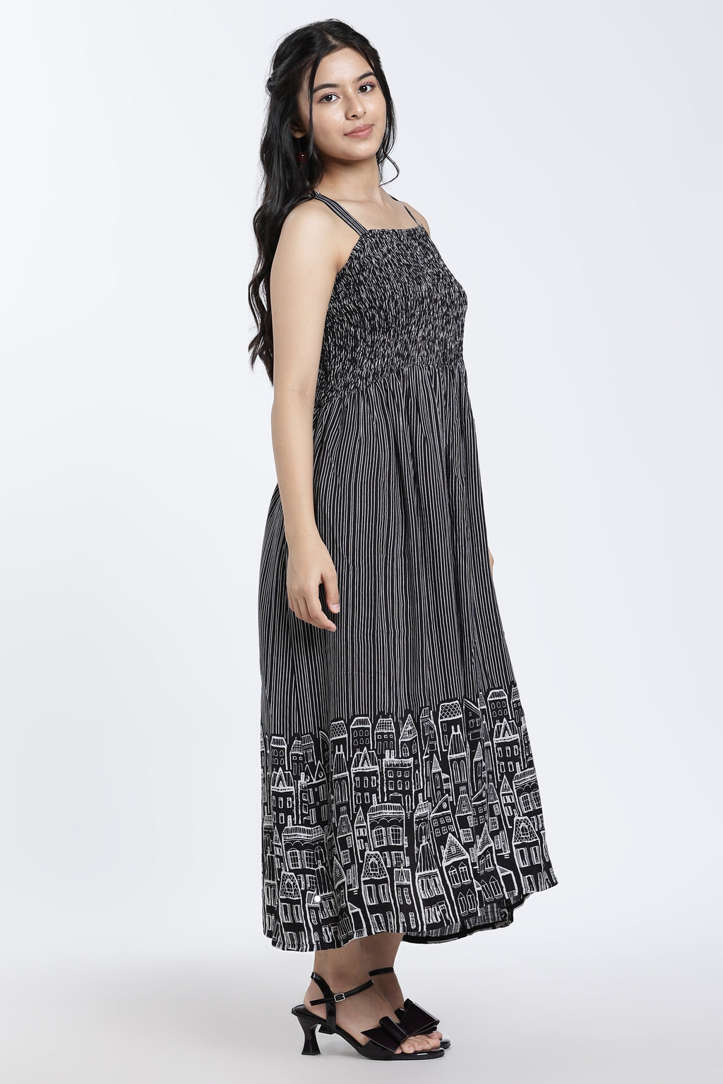 Black Abstract Regular Fit Dress for Women - Image 6
