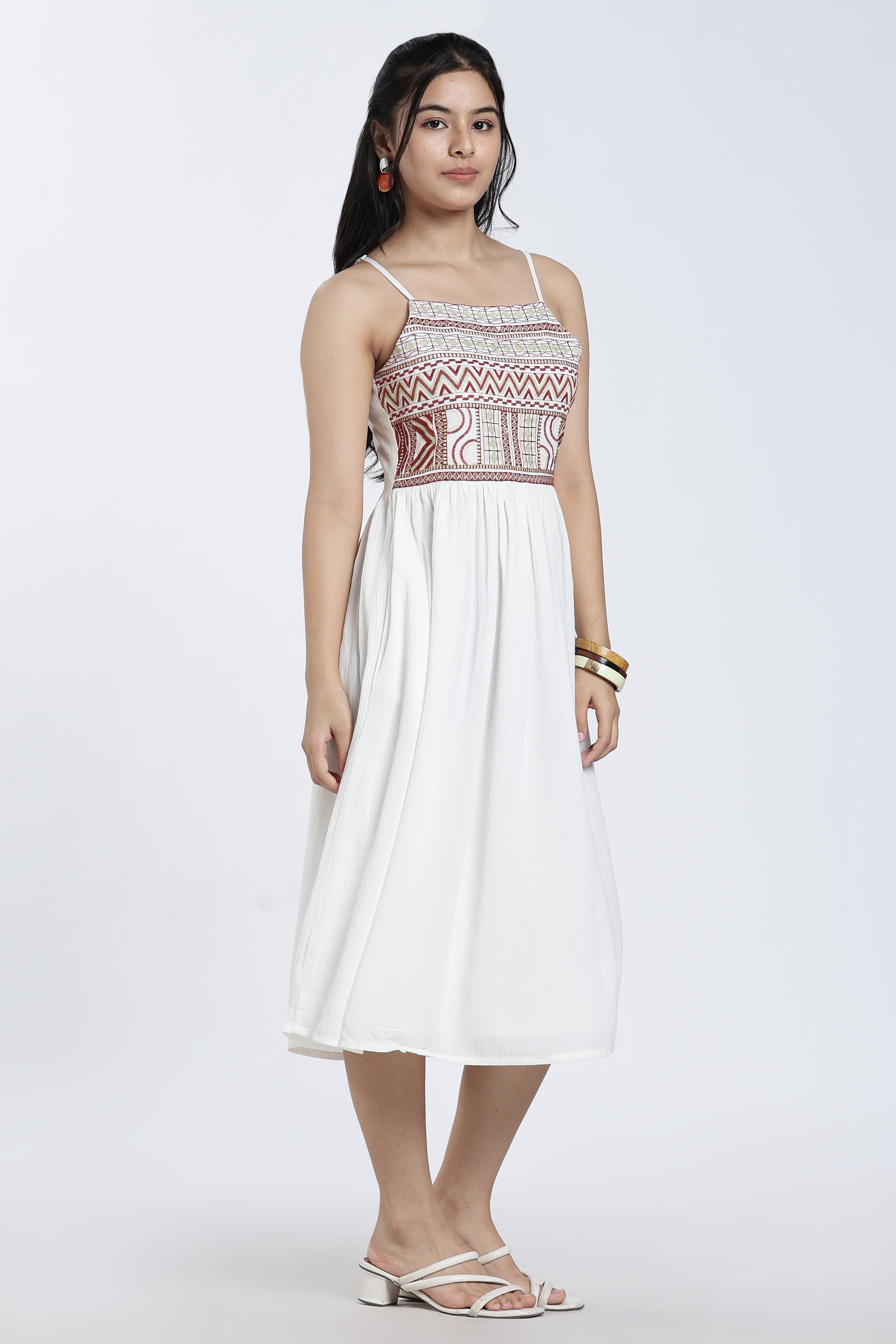 Off White Gathered Regular Fit Dress for Women - Image 4