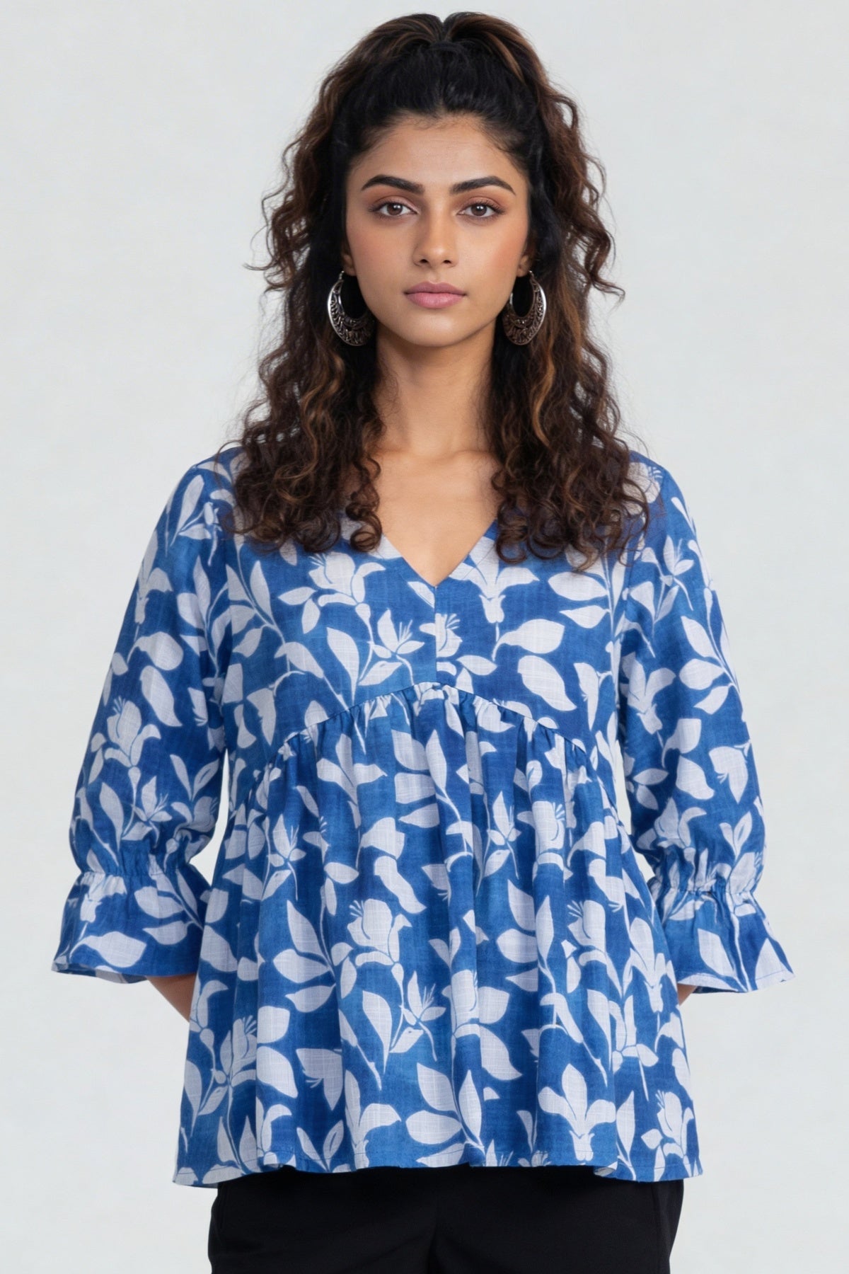 Blue Regular Fit Floral Printed Gathered Tunic for Women - Image 2