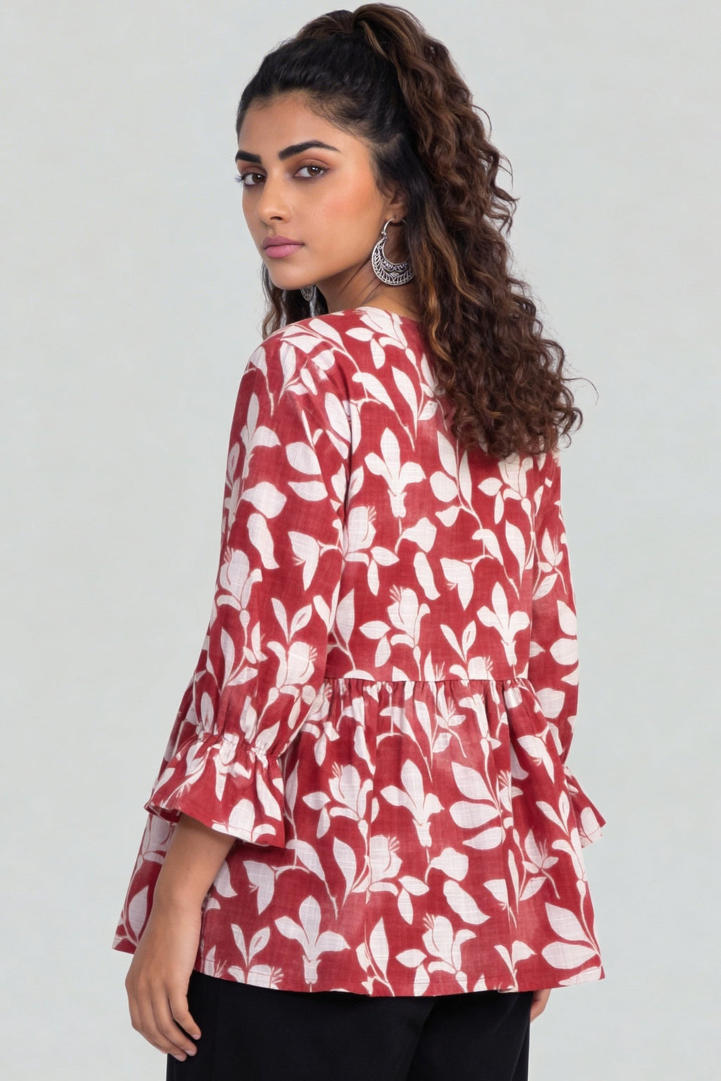 Red Regular Fit Floral Printed Gathered Tunic for Women - Image 5
