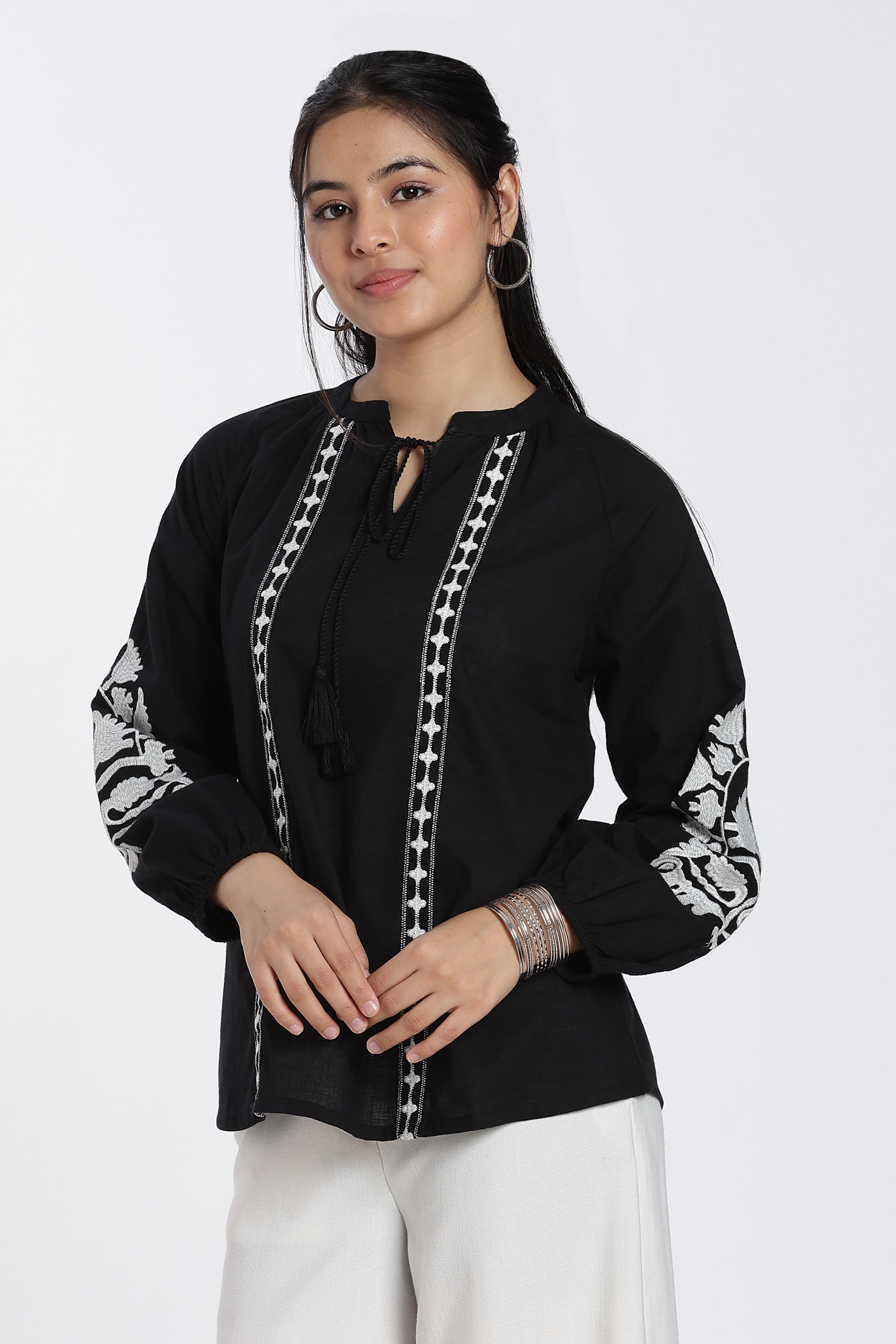 Black Tied Up Flared Fit Tunic for Women - Image 4