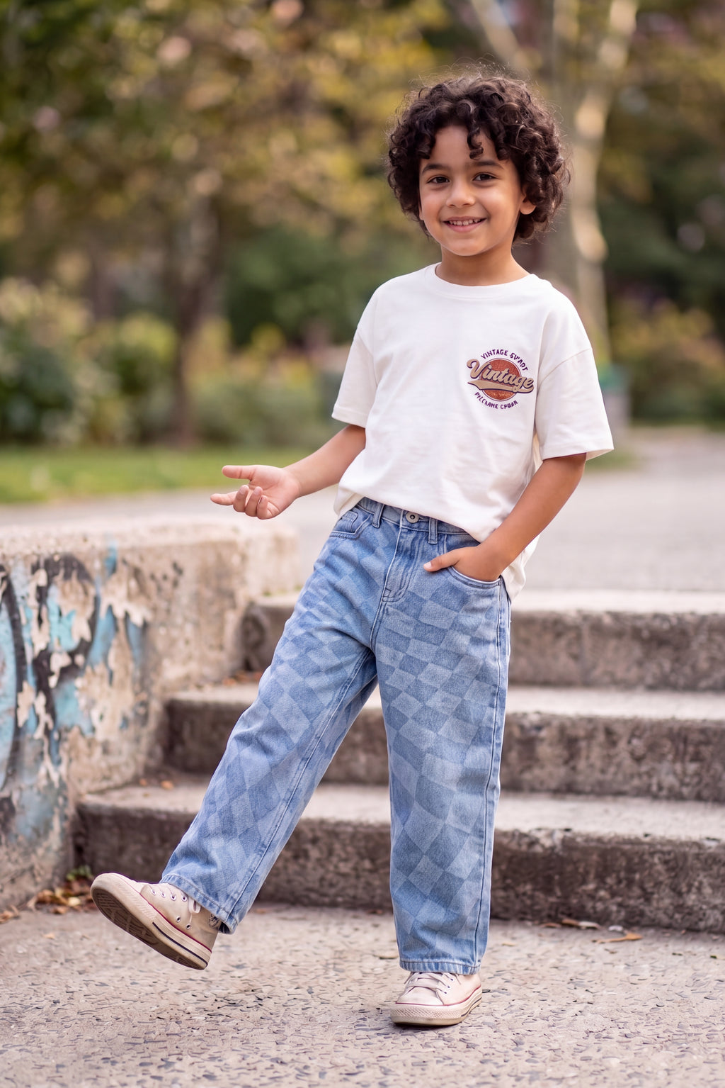 Blue 5 Pocketed Regular Fit Jeans For Boys - Image 1