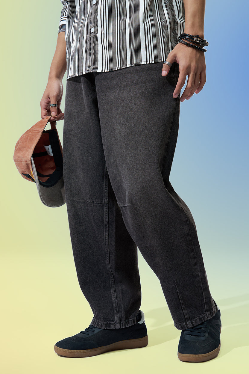 Charcoal Solid Barrel Fit Jeans For Men - Image 1