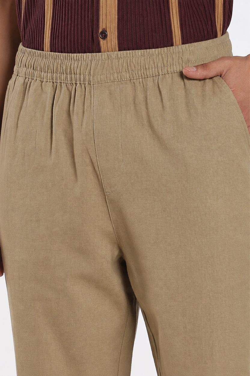 Khaki Solid Regular Fit Trouser For Men - Image 3
