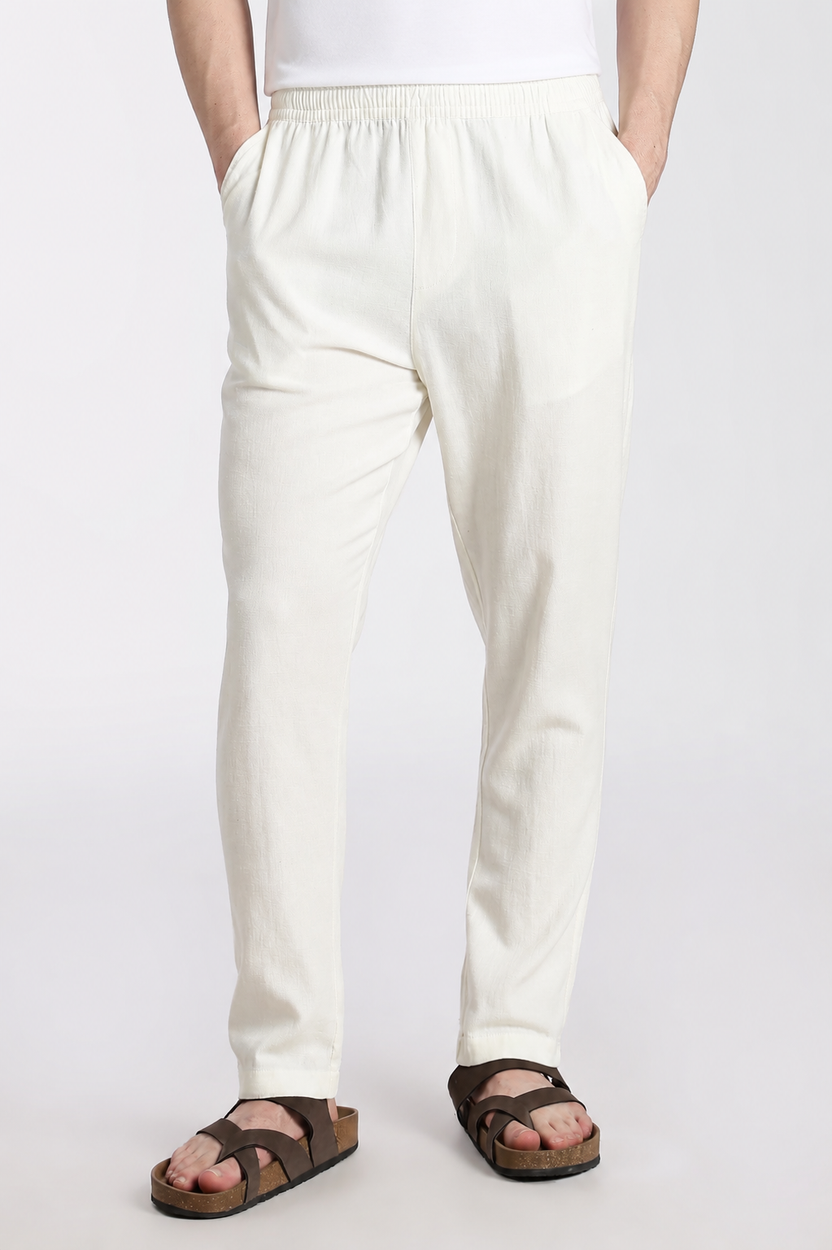Off White Solid Regular Fit Trouser For Men - Image 2