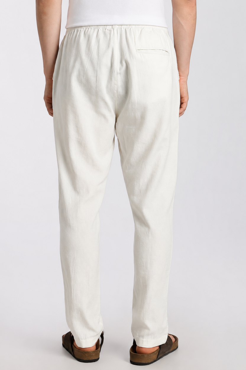 Off White Solid Regular Fit Trouser For Men - Image 5