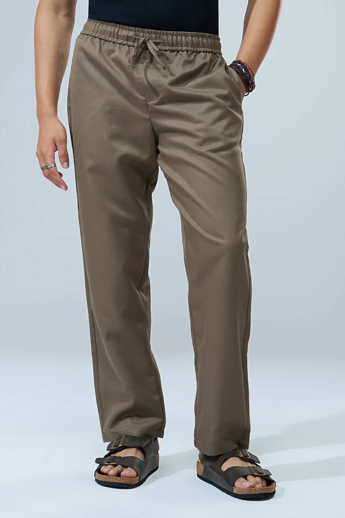 Olive Solid Regular Fit Trouser for Men - Image 2