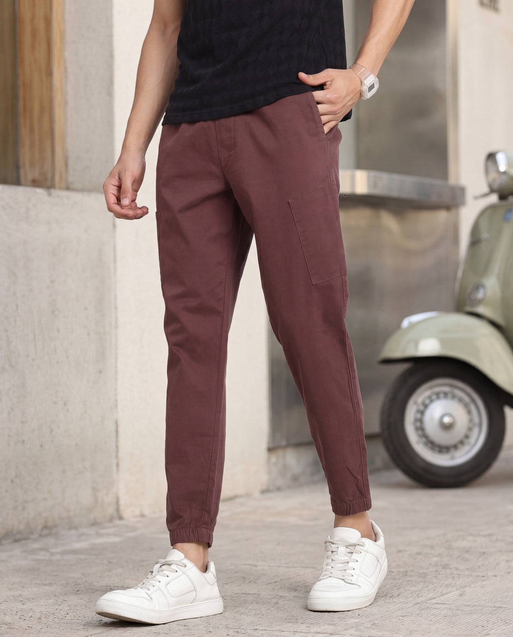 Brown 6 Pocketed Regular Fit Joggers for Men - Image 1