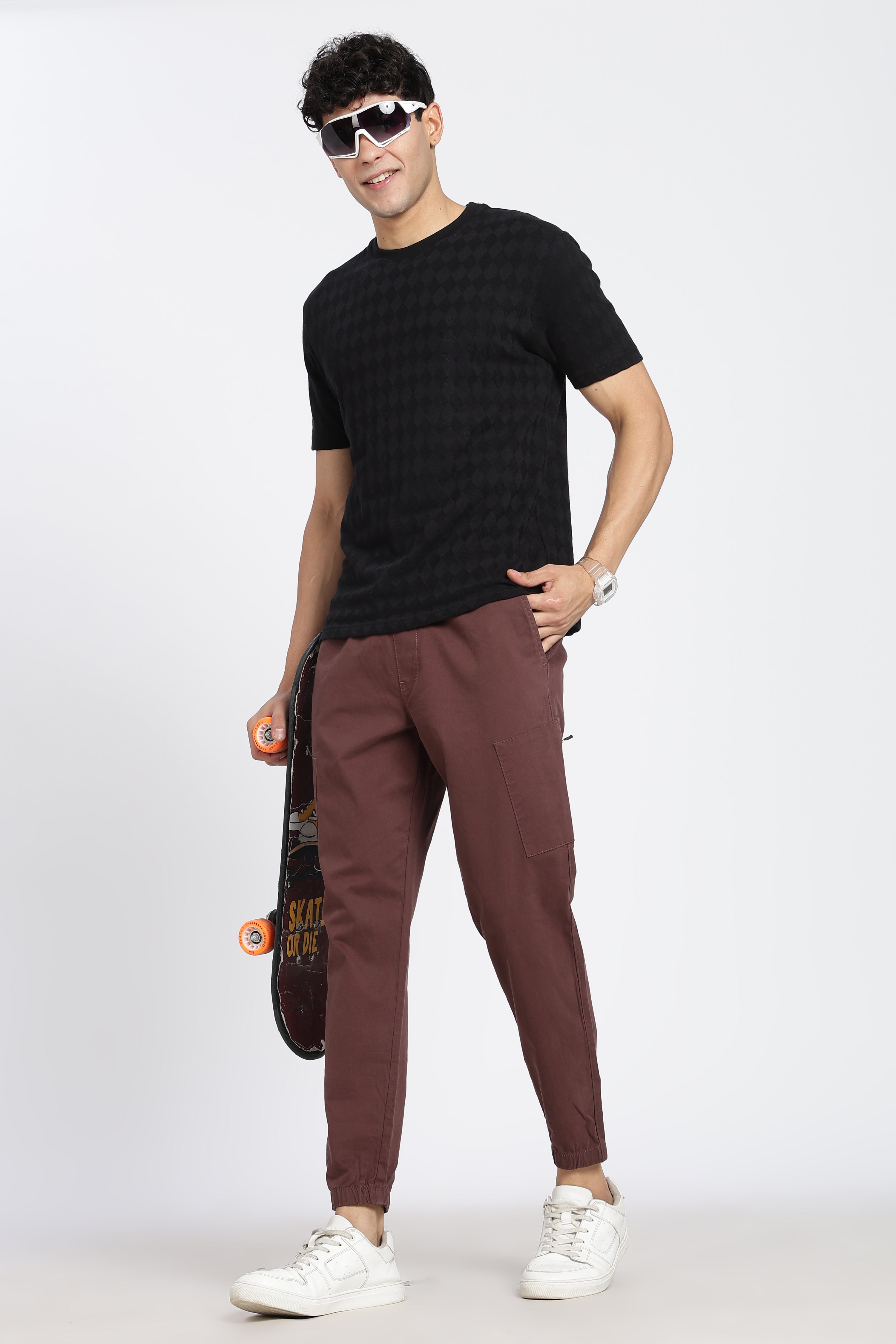 Brown 6 Pocketed Regular Fit Joggers for Men - Image 6