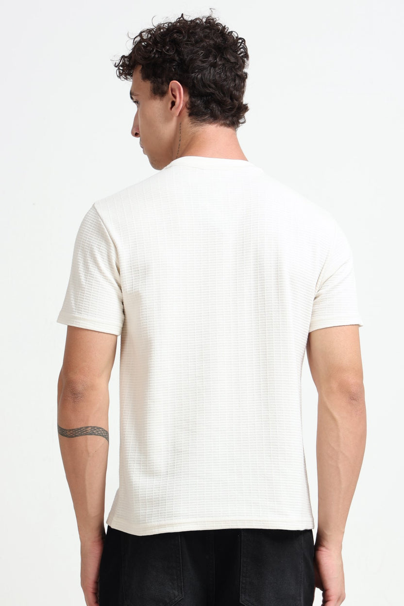 Off White Textured Regular Fit T-Shirt For Men - Image 5