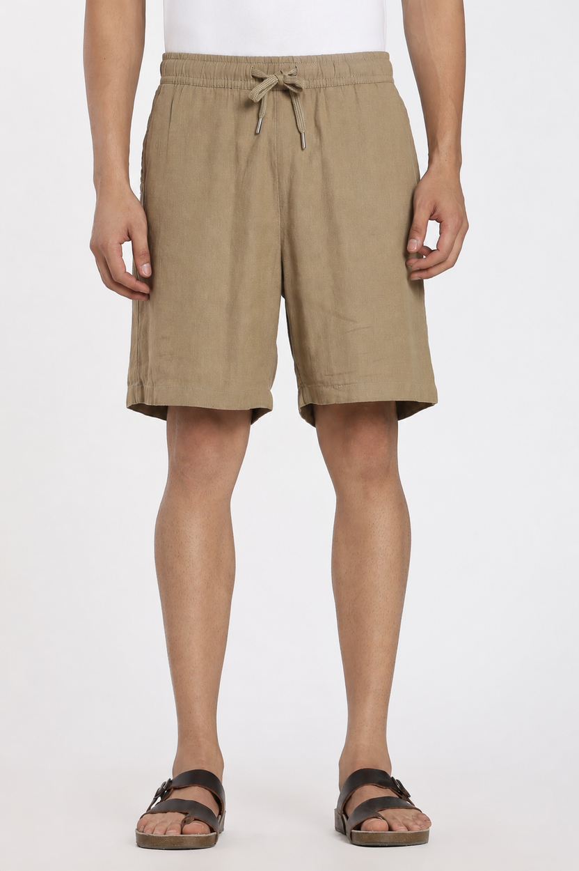 Khaki 3 Pocketed Regular Fit Shorts for Men - Image 2
