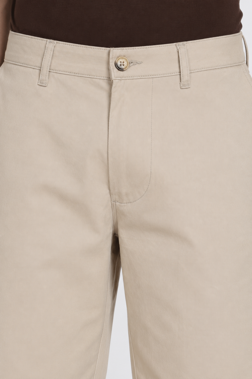 Beige 4 Pocketed Regular Fit Shorts For Men - Image 3
