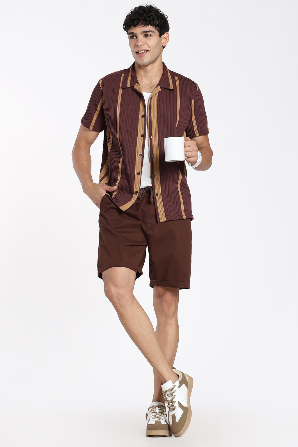 Chocolate 3 Pocketed Regular Fit Shorts For Men - Image 6