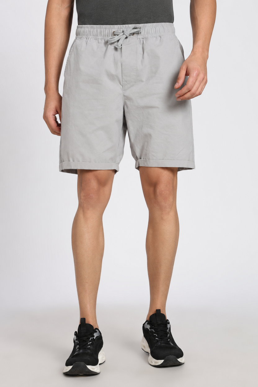 Light Grey 3 Pocketed Regular Fit Shorts For Men - Image 2