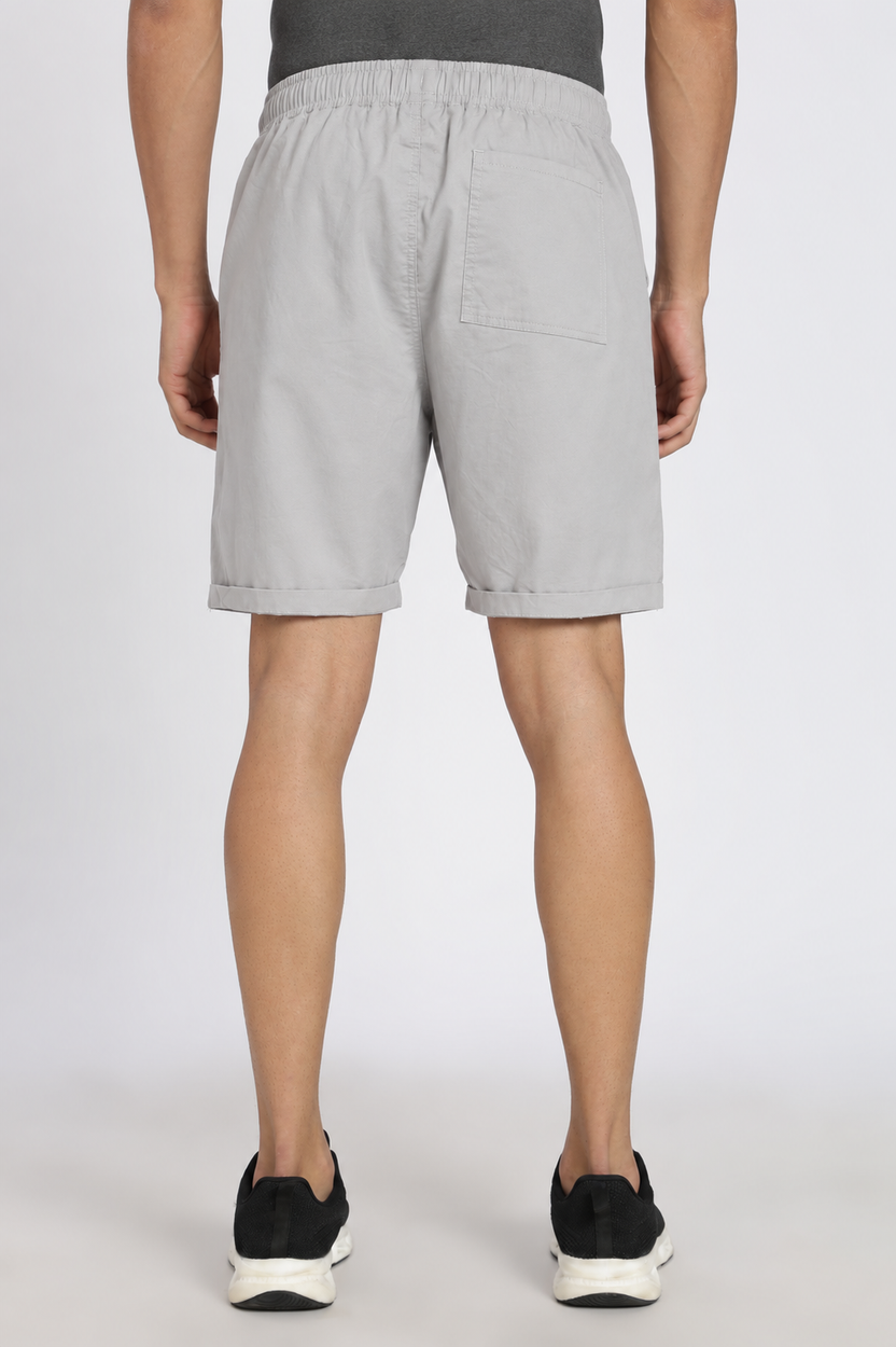 Light Grey 3 Pocketed Regular Fit Shorts For Men - Image 5
