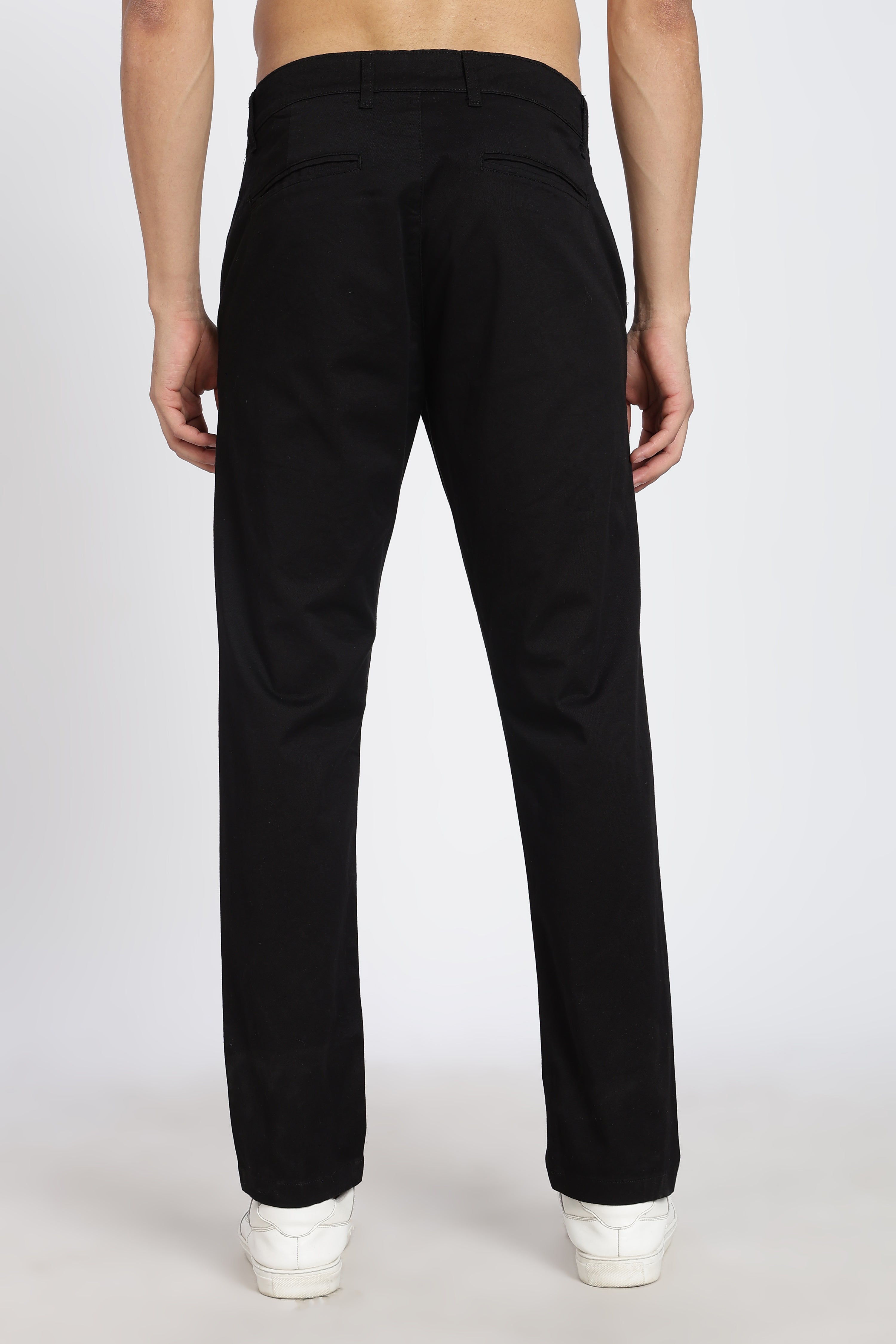 Black Regular Fit Solid Casual Trouser for Men - Image 5