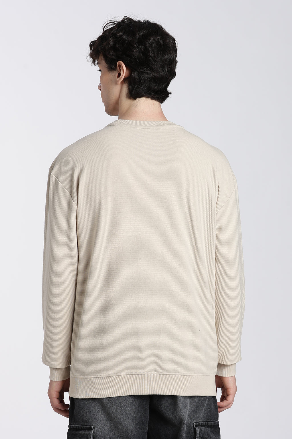 Off White Solid Regular Fit Sweatshirt for Men - Image 5