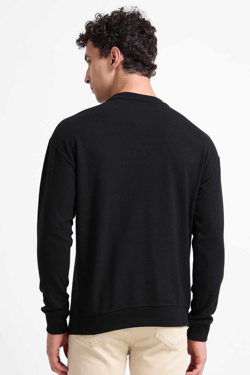 Black Textured Regular Fit Sweatshirt for Men - Image 5