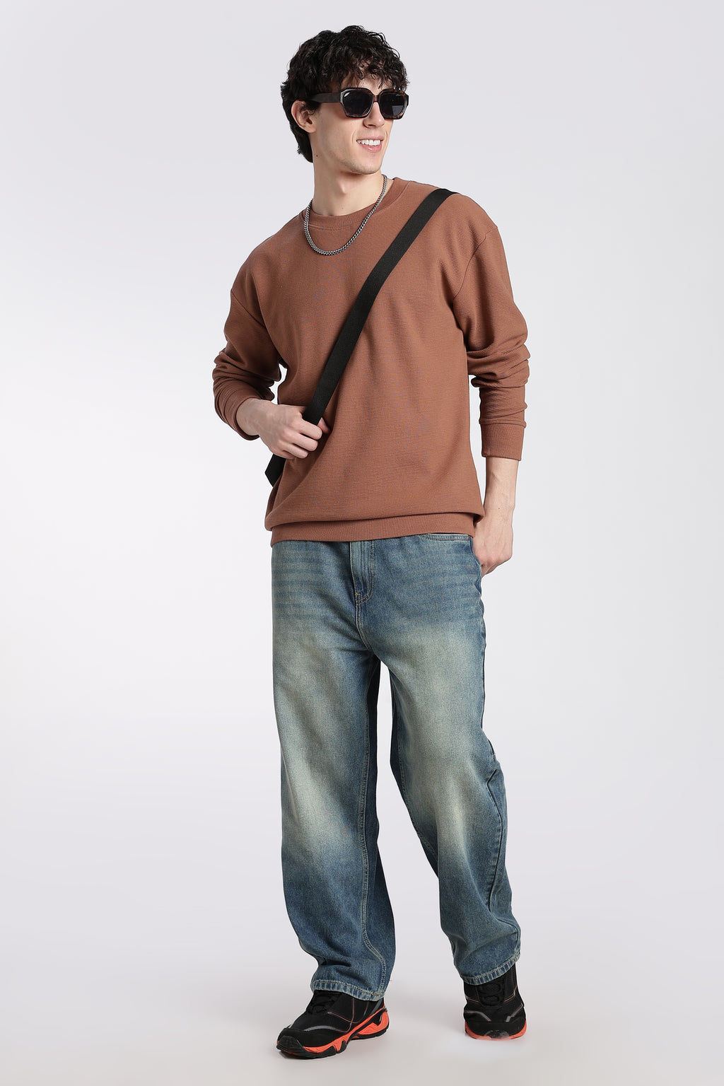 Brown Solid Regular Fit Sweatshirt for Men - Image 6