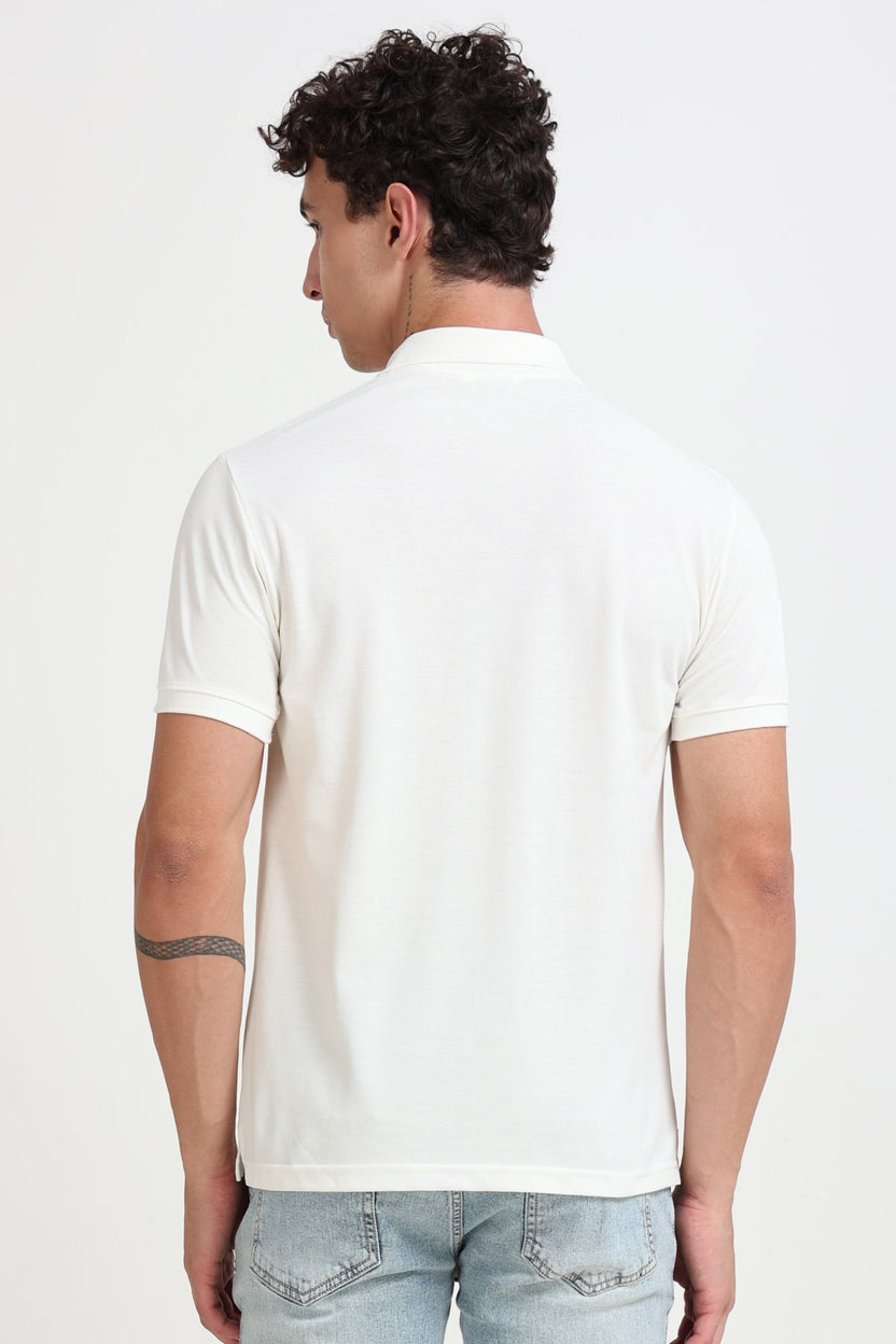 Off White Solid Regular Fit Polo T-Shirt For Men - Image 5