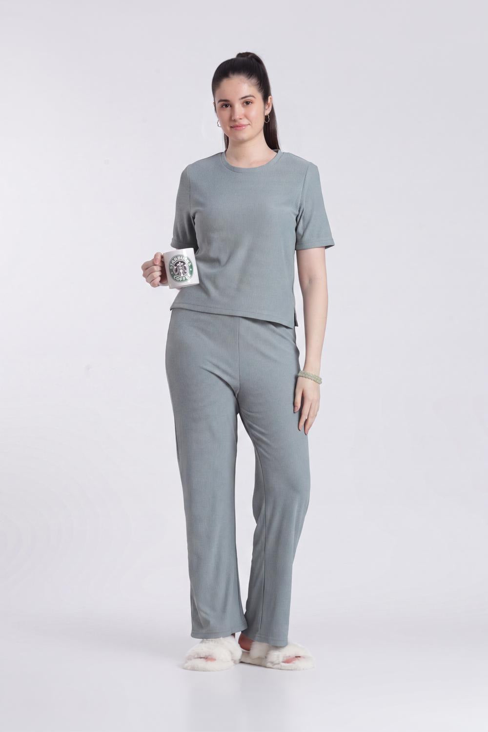 Green Textured Regular Fit T-Shirt For Women - Image 6