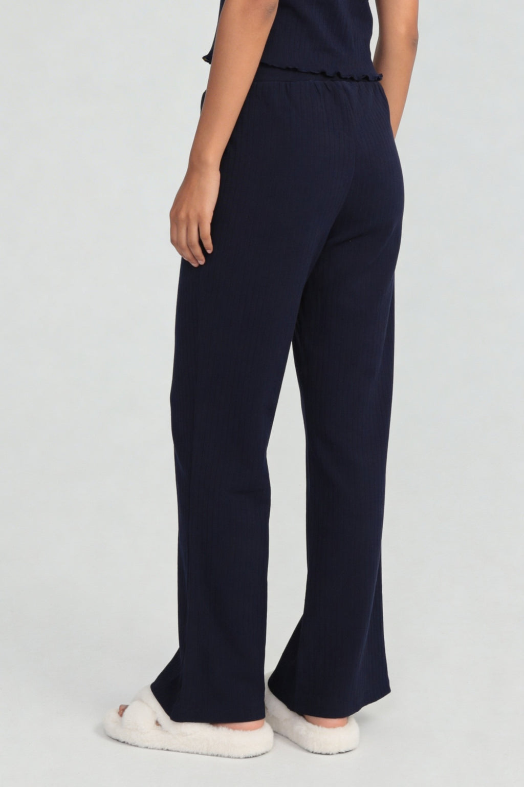 Navy Ribbed Regular Fit Solid Essential Pant for Women - Image 5