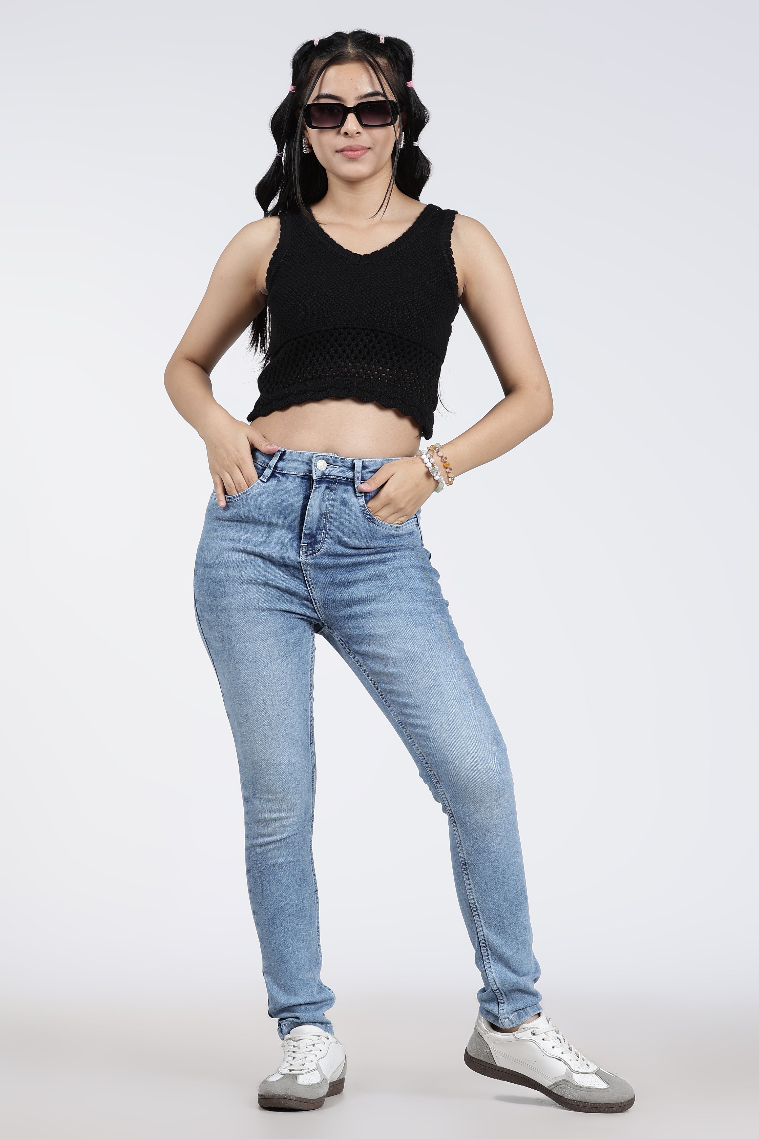 Light Blue 5 Pocketed Skinny Fit Jeans for Women - Image 6