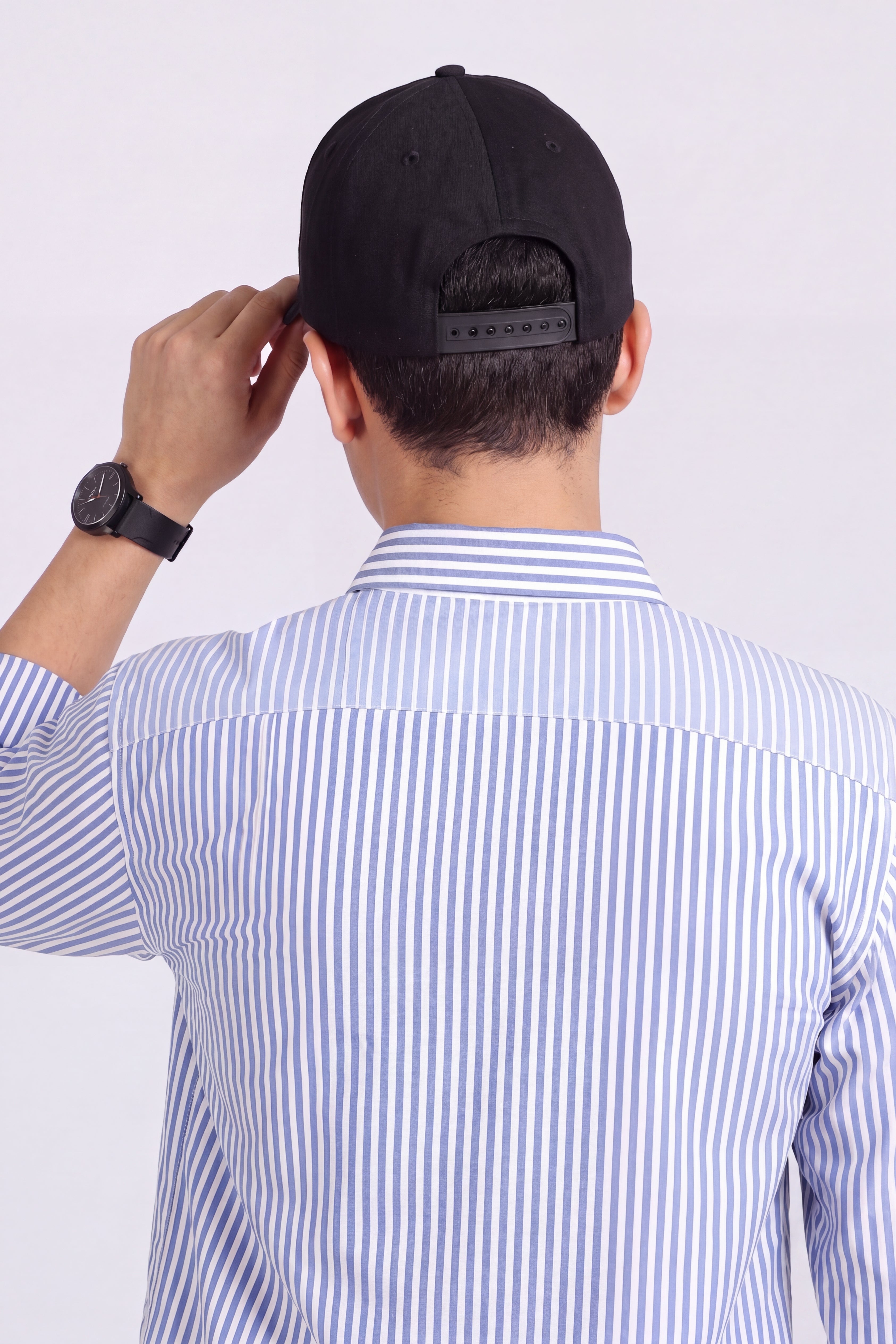 Black Embroidered Cap for Men - Image 5