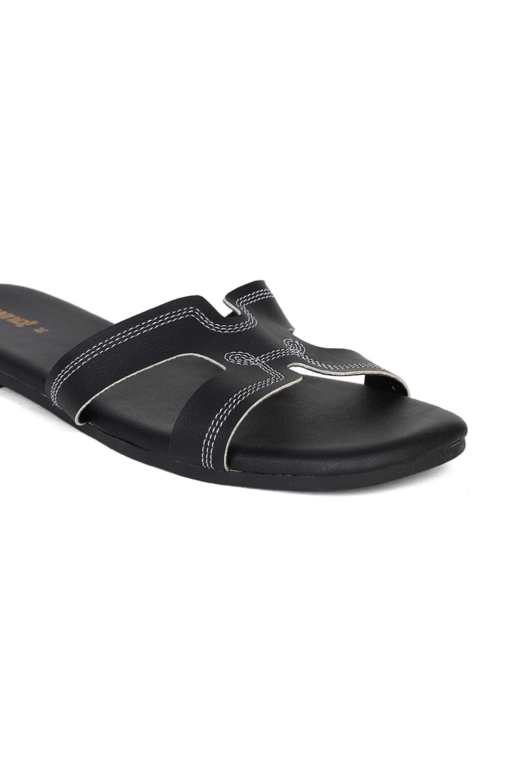 Black Solid Flats for Women - Image 3