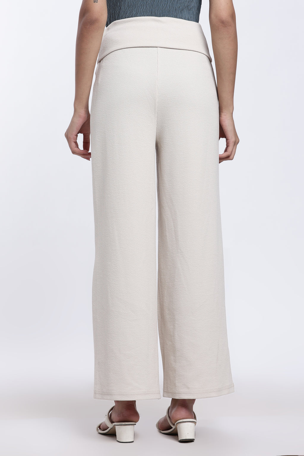 Beige Wide-Leg Pant for Women - Image 5