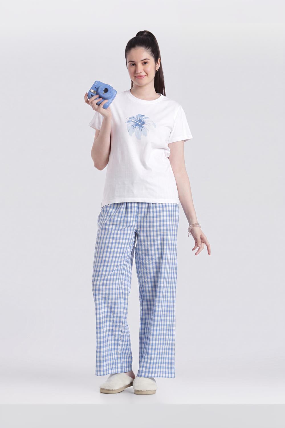 Blue Graphic Straight Fit Nightwear Set For Women - Image 1
