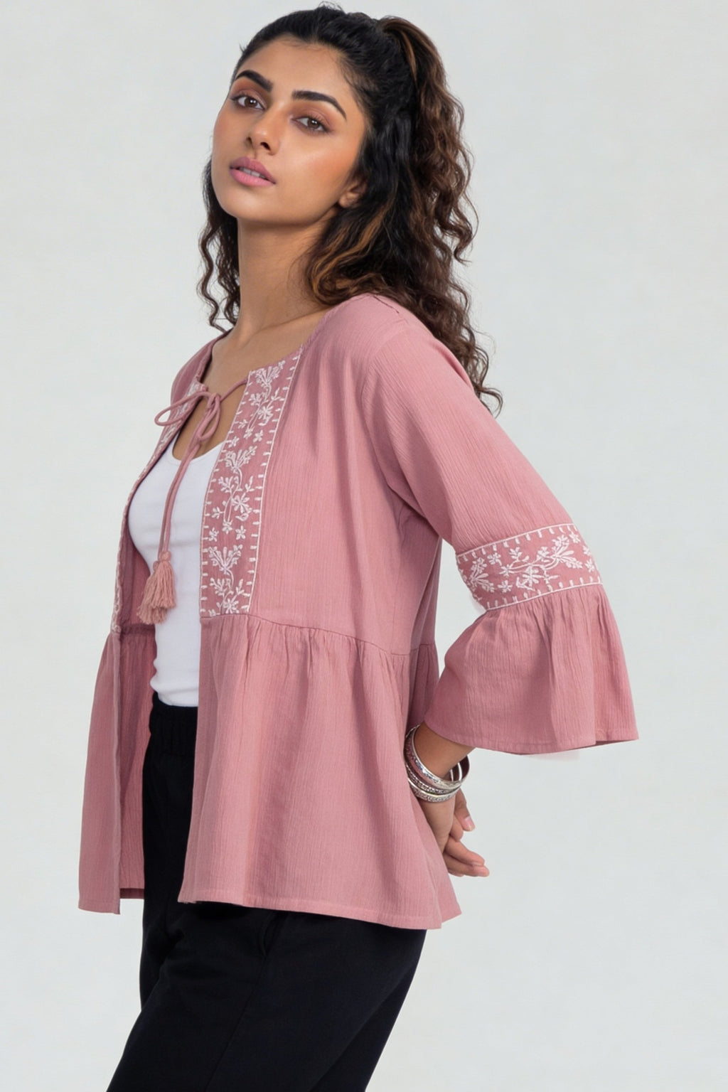 Pink Regular Fit Embroidered Tunic for Women - Image 4