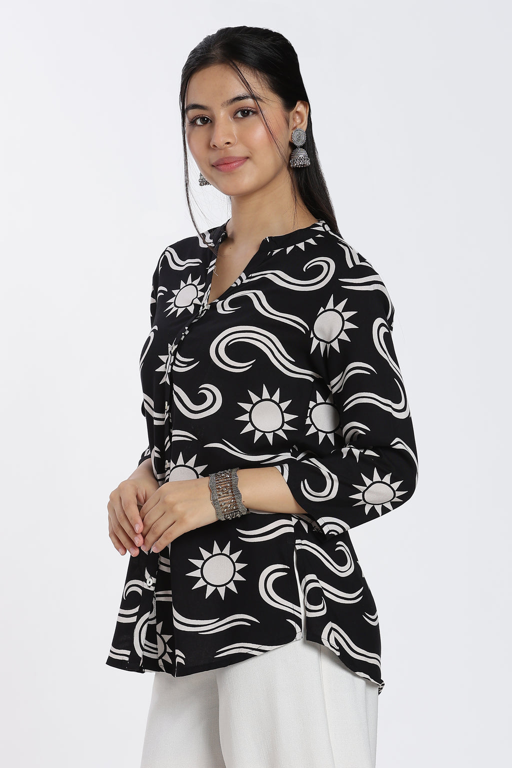 Black Conversational Regular Fit Tunic for Women - Image 4