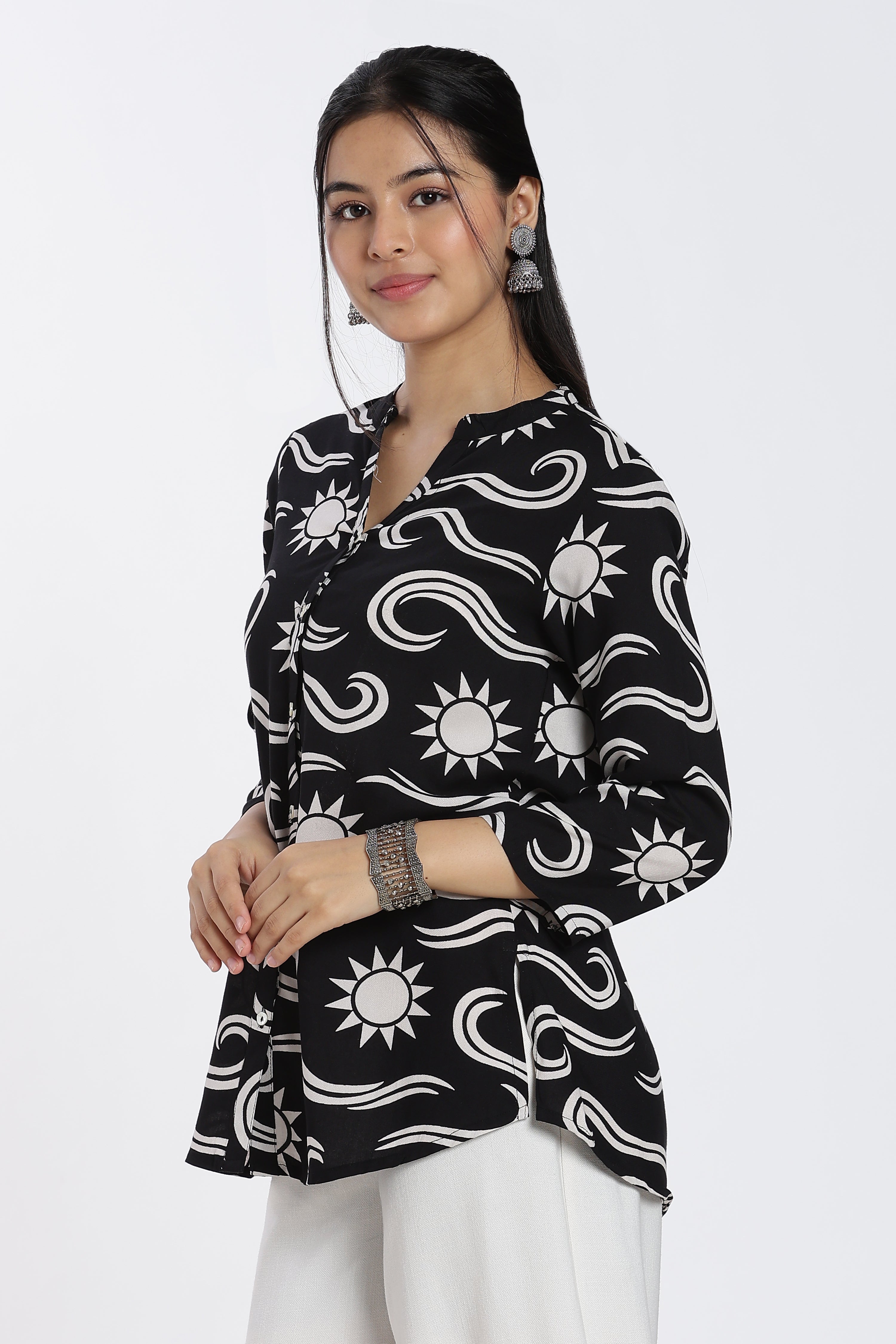 Black Conversational Regular Fit Tunic for Women - Image 4