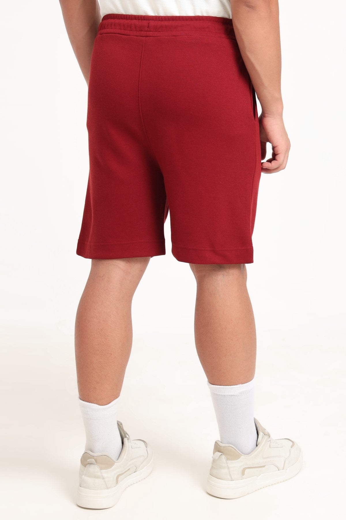 Red Solid Regular Fit Shorts for Men - Image 5