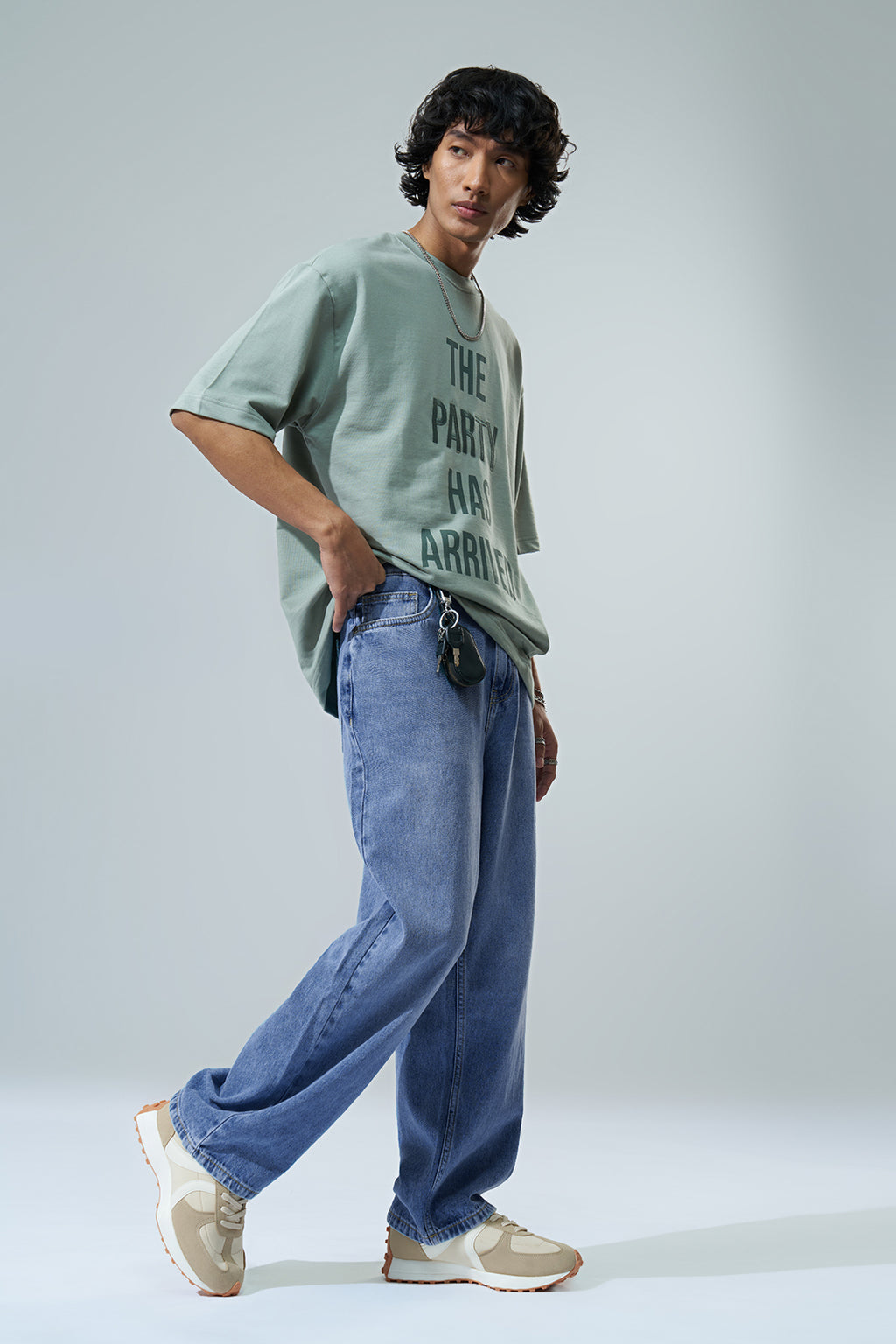 Light Blue Solid Baggy Fit Jeans for Men - Image 6