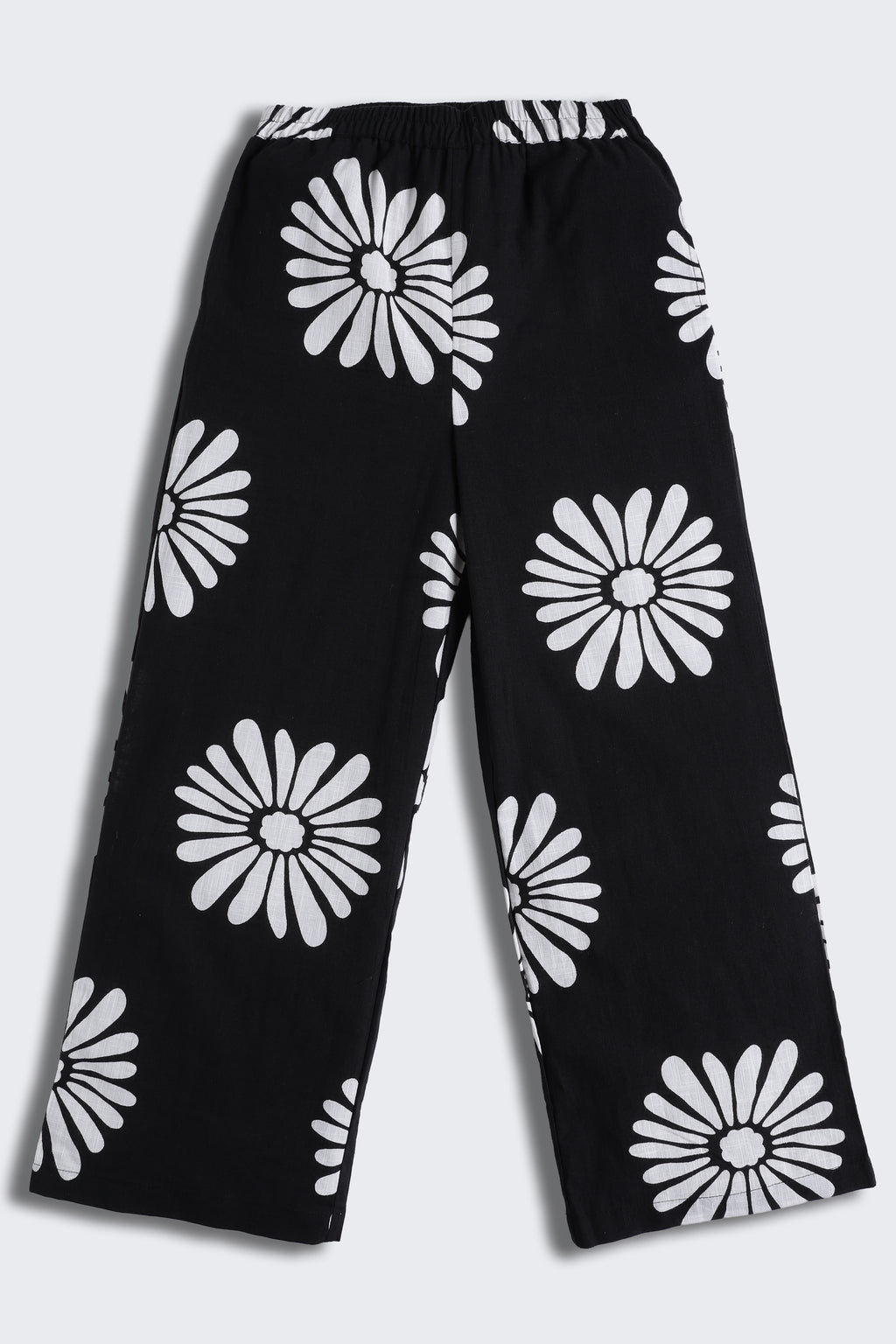 Black Floral Printed Mid Rise Regular Fit Pant for Tweens Girls - Image 2