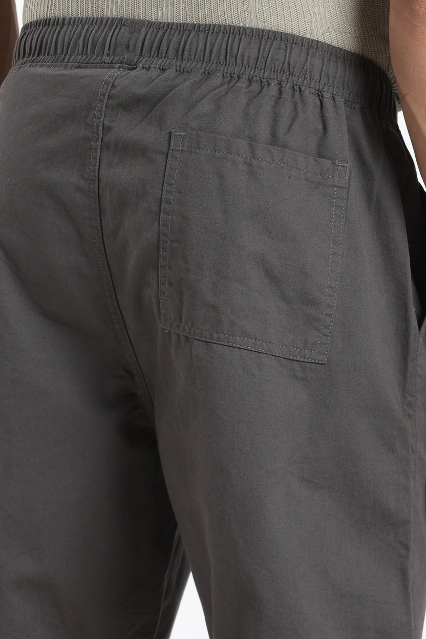 Grey Solid Oversized Fit Shorts for Men - Image 3