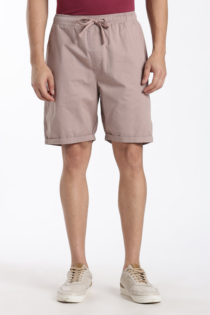 Mauve Solid Boxy Fit Shorts For Men - Image 2