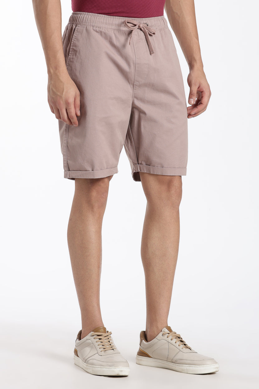 Mauve Solid Boxy Fit Shorts For Men - Image 4