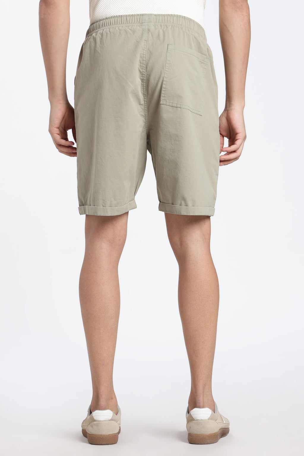 Green Solid Oversized Fit Shorts for Men - Image 5