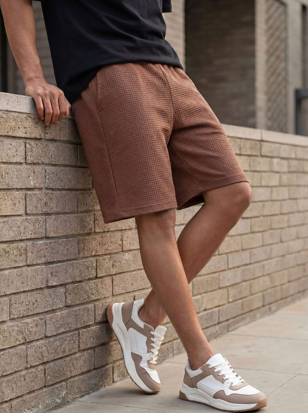 Brown 3 Pocketed Regular Fit Shorts for Men - Image 1