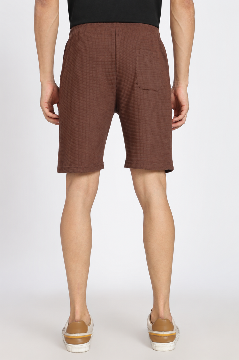 Brown 3 Pocketed Regular Fit Shorts For Men - Image 5