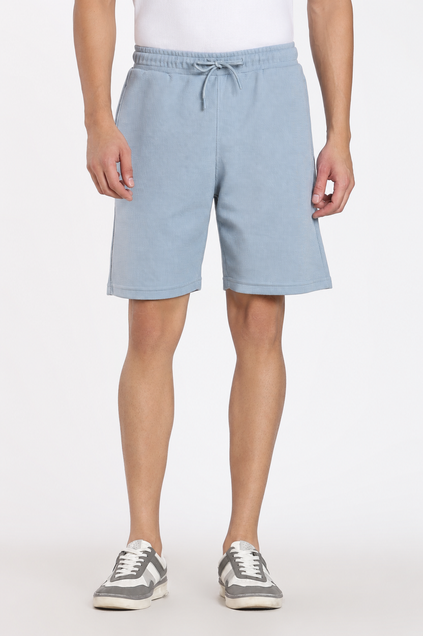 Light Blue 3 Pocketed Regular Fit Shorts for Men - Image 2
