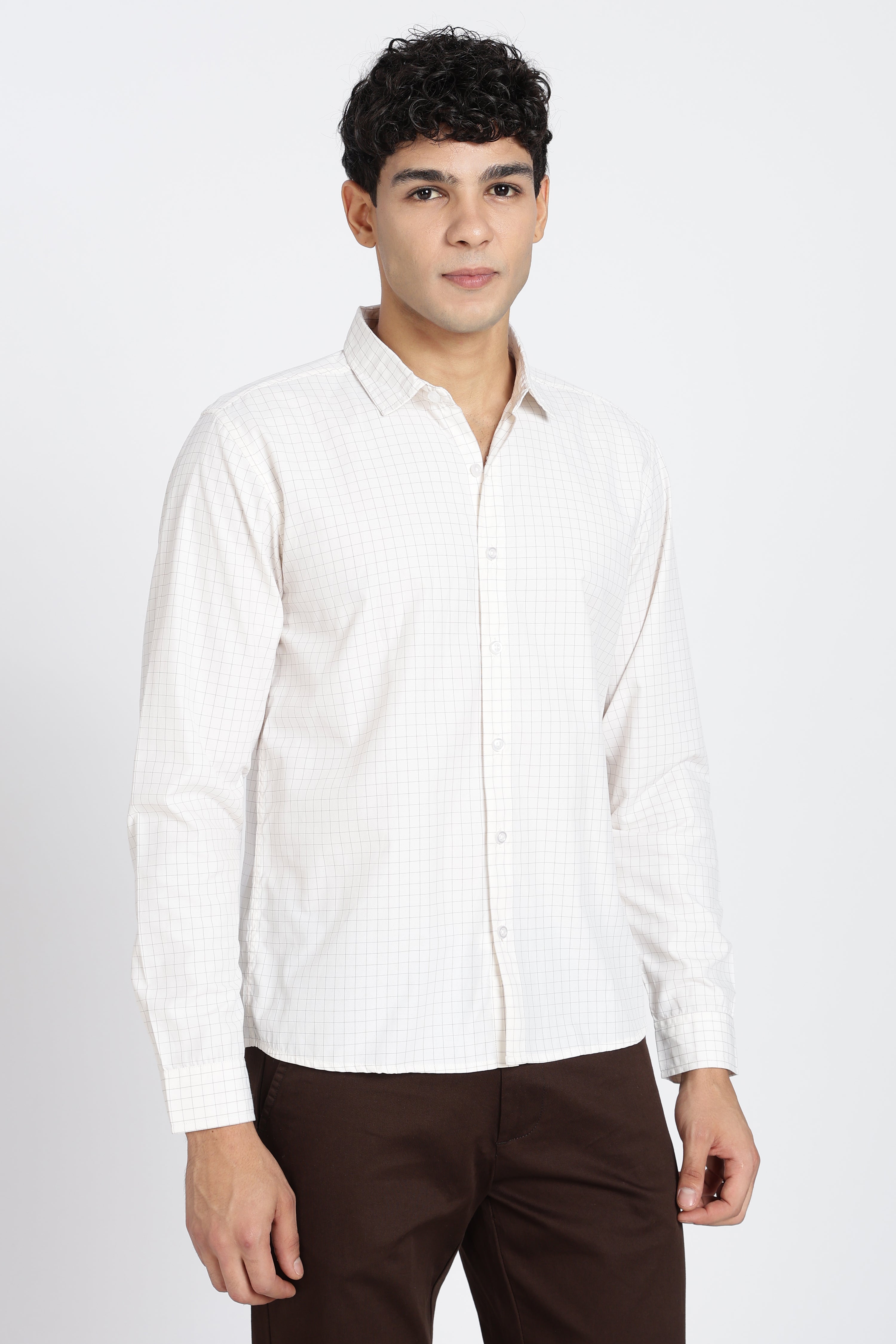 Off White Cotton Blend Regular Fit Shirt for Men - Image 4